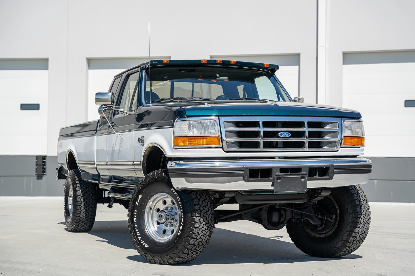 Throwback 7.3 OBS Powerstroke: This 1990s Ford F-Series Is Ready to Conquer Anything